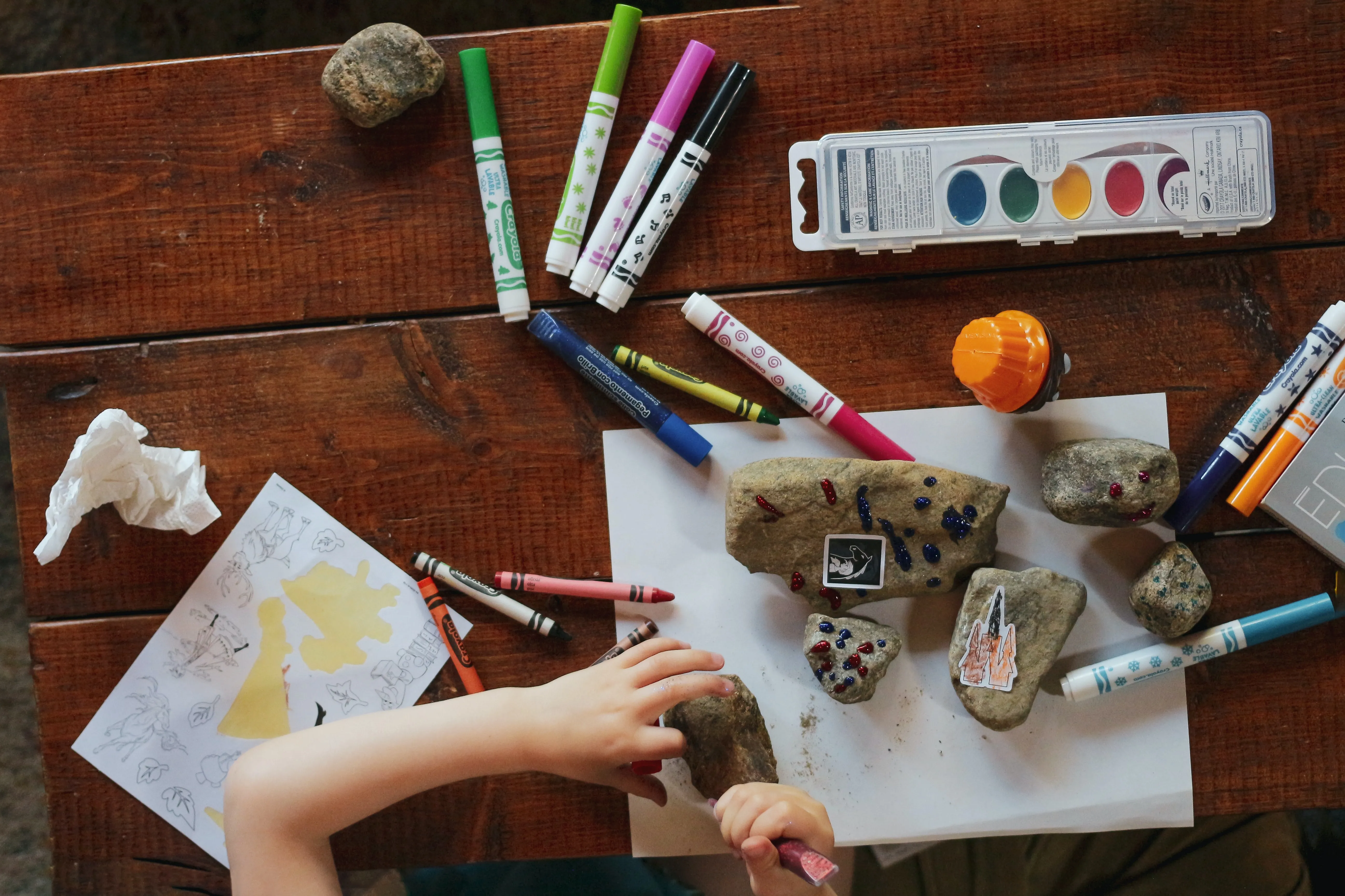 The Helpful Giraffe - kids drawing at table